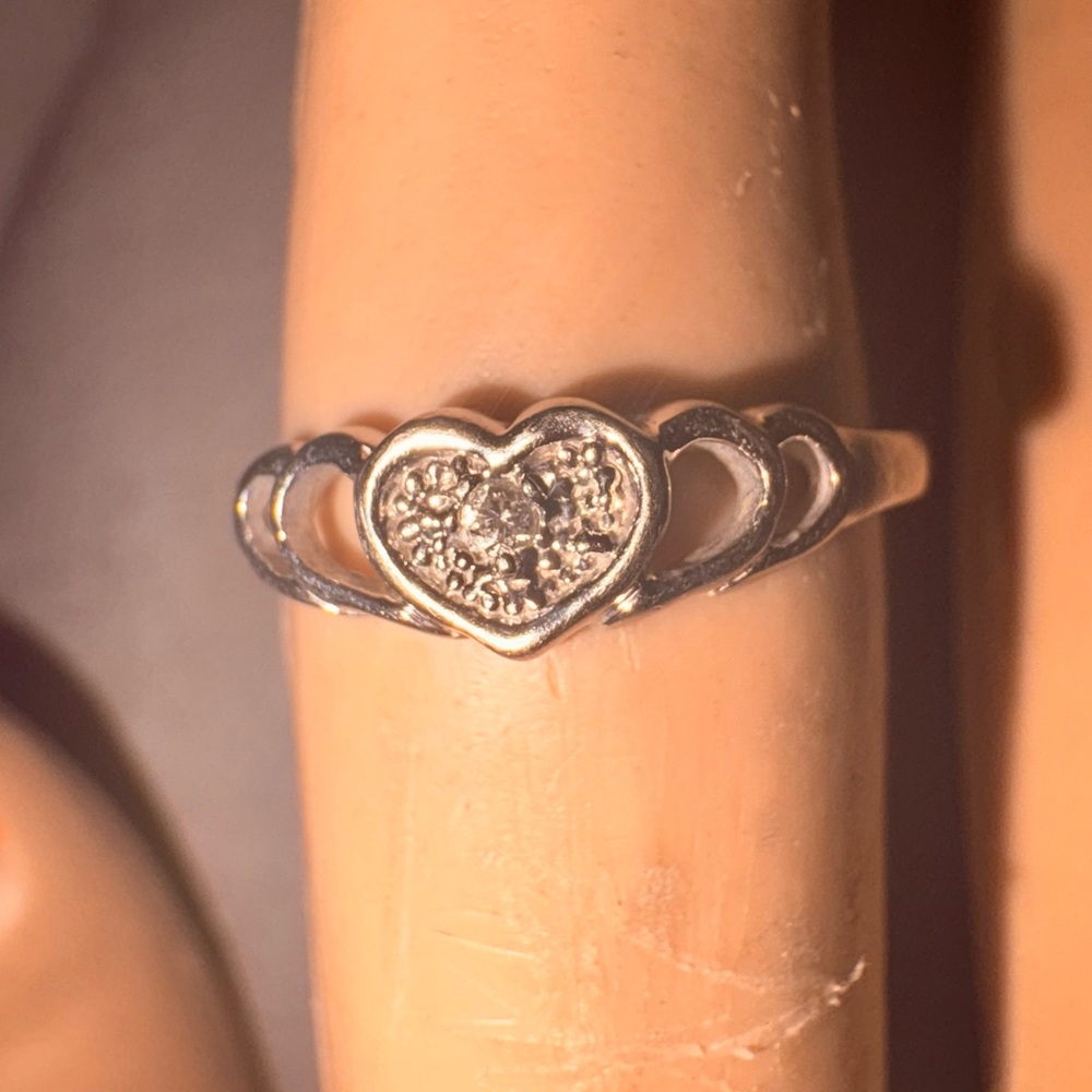 Silver Heart Ring - Picture 3 of 5